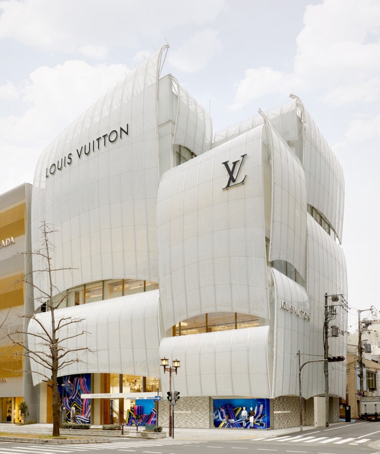 [상업부문 / 일본 오사카의 루이비통 매장 건축리뷰] LOUIS VUITTON Maison Osaka Midosuji / Jun Aoki & Associates