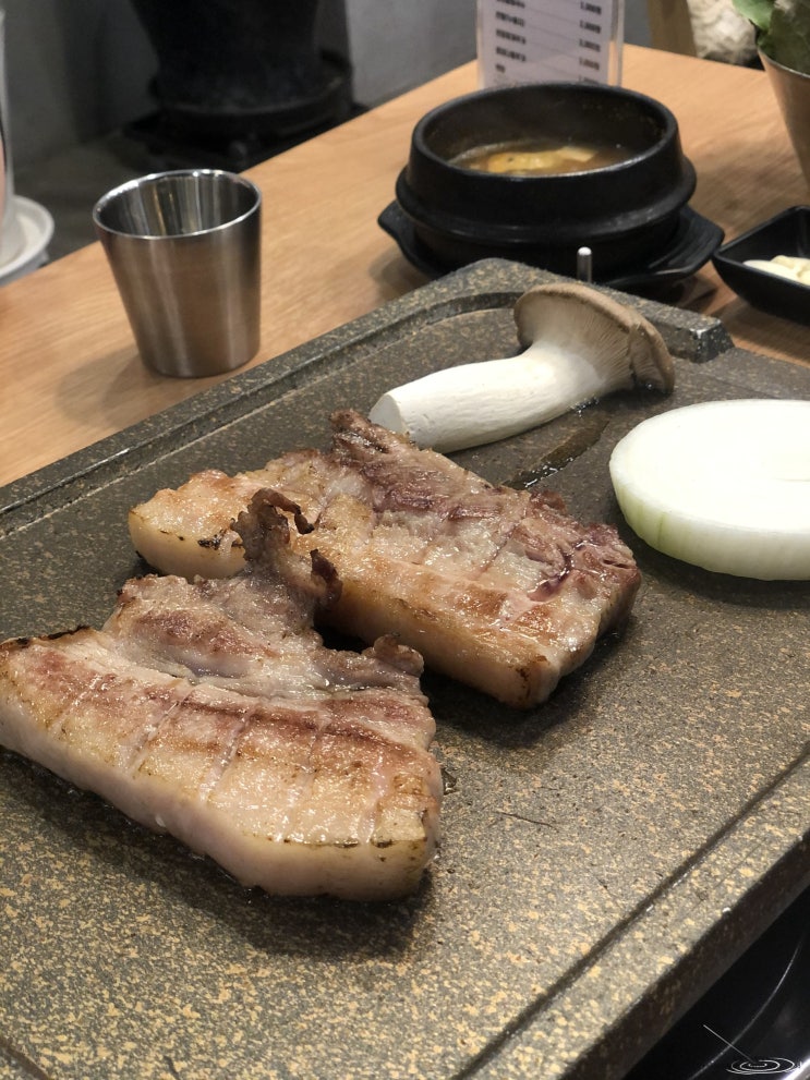  한양대맛집 고기 땡기는 날 이서식당 초벌삼겹살