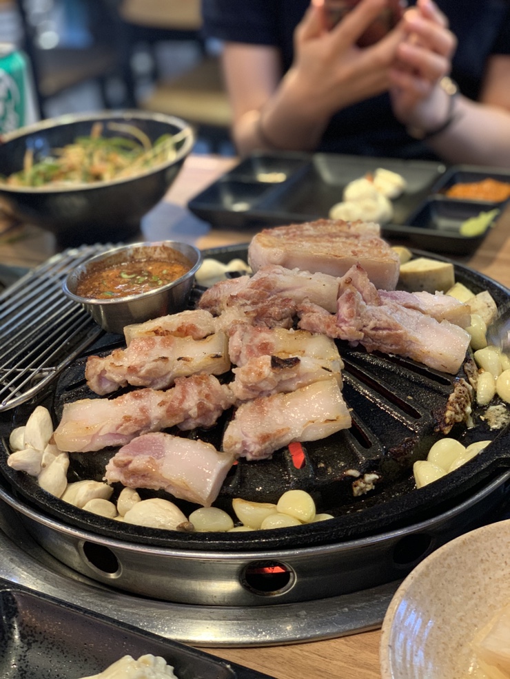  부천중동고기집: 고기 구워주는 찐맛집! 육가공장 중동점