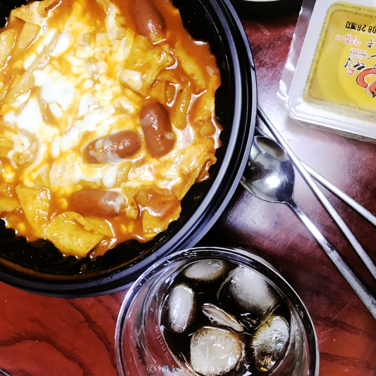  아메리카노와 떡볶이 예찬론 (일상)