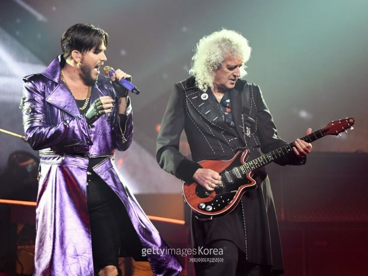 퀸(Queen)+애덤 램버트(Adam Lambert)의 '투어 워치 파티(Tour Watch Party)'라이브 스트림(Live Stream) 보기