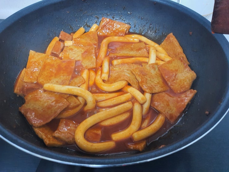  단 10분 만에 초간단 떡볶이 만들기(feat. 미정당 스팸누들떡볶이)