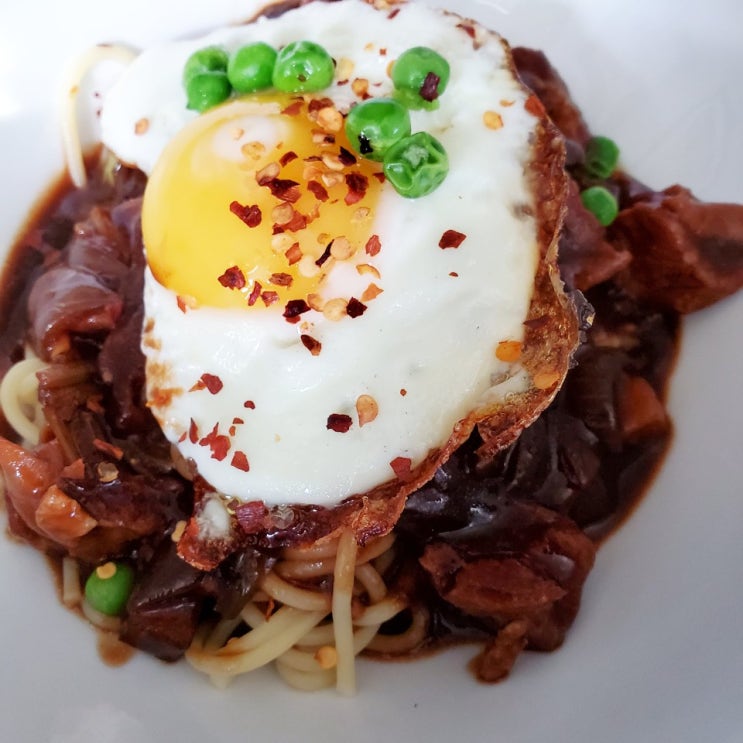  짜장면 만들기 쉽진않지만 계란까지 맛있넹