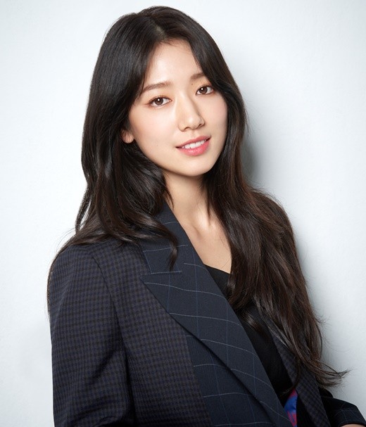 "'최태준' 여전히 잘 만나요"…박신혜 밝힌 #살아있다 #유아인 #3년째 공개 열애 .. 아파트에 고립된 준우(유아인)와 유빈(박신혜)의 이야기를 그린 생존 스릴 "'최태준' 여전히 잘 만나요"…박신혜 밝힌 #살아있다 #유아인 #3년째 공개 열애 .. 아파트에 고립된 준우(유아인)와 유빈(박신혜)의 이야기를 그린 생존 스릴