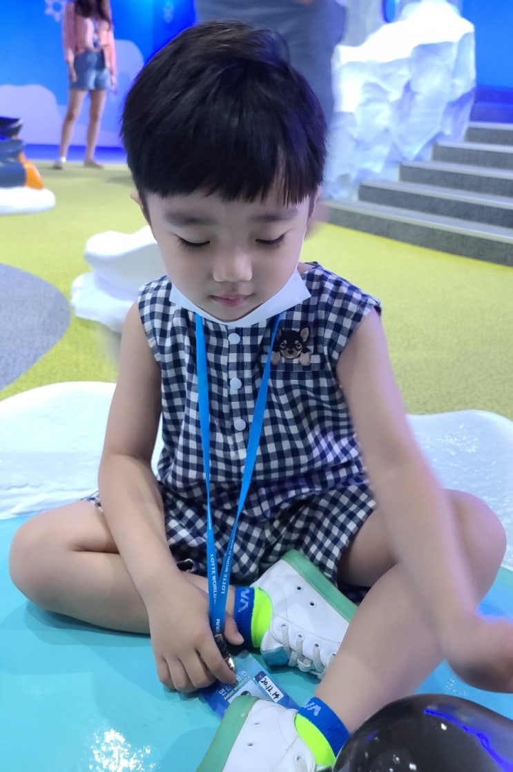  엄마가 만들어준 옷이 좋아!