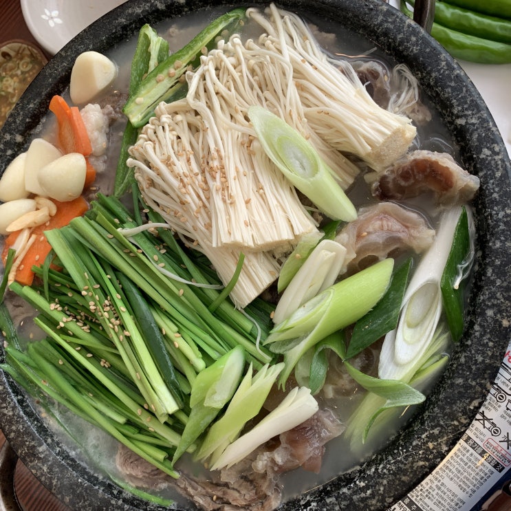 부산 사하구 설농탕 전골식돌판 푸주옥 부산 사하구 설농탕 전골식돌판 푸주옥