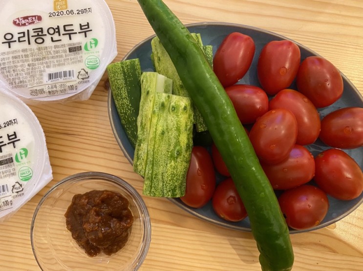 채식다이어트 | 생채식 샐러드 도시락, 템페, 두부 단백질, 하체운동, 야간러닝