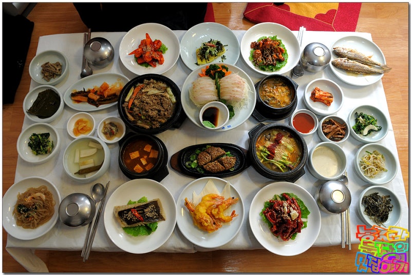 延南洞の伝統酒が味わえる韓国料理店ホットプレイス 延南高校の店