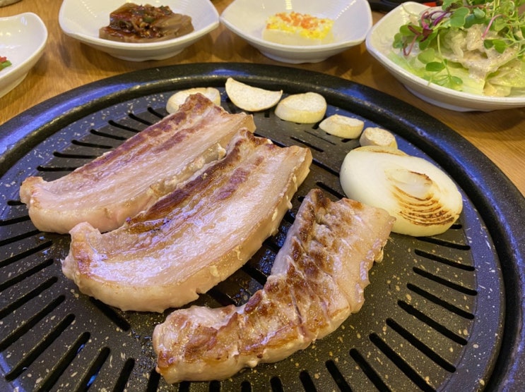  우촌 ; 을지로3가 한우 소고기, 흑돼지 오겹살 맛집