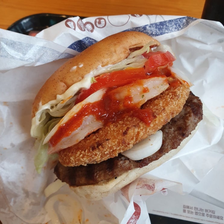  [먹거리 리뷰] 버거킹 칠리크랩통새우버거 먹어본 후기