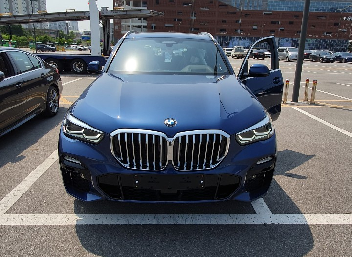  [X5 M 패키지 출고]20년식 X5 M Spt_SD_OE::파이토닉블루&블랙시트::BMW백대파는백팀장