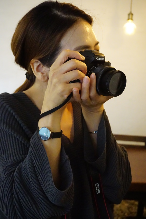  용산카메라 매장에서 바꾼 미러리스 캐논 EOS M50