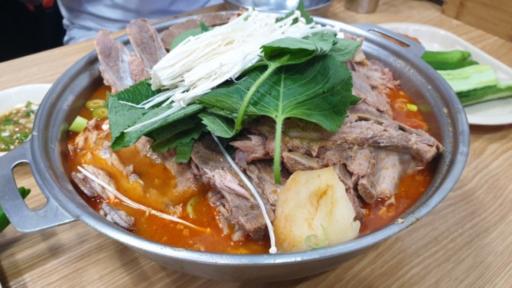  소문난 성수 감자탕 (백종원 맛집 / 내돈내뷰 / 솔직후기)