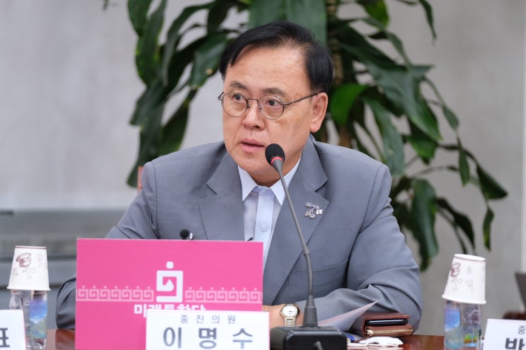 <b>의원</b>, 미래통합당 <b>비상</b>대책위원-<b>중진의원</b> 연석<b>회의</b> 참석