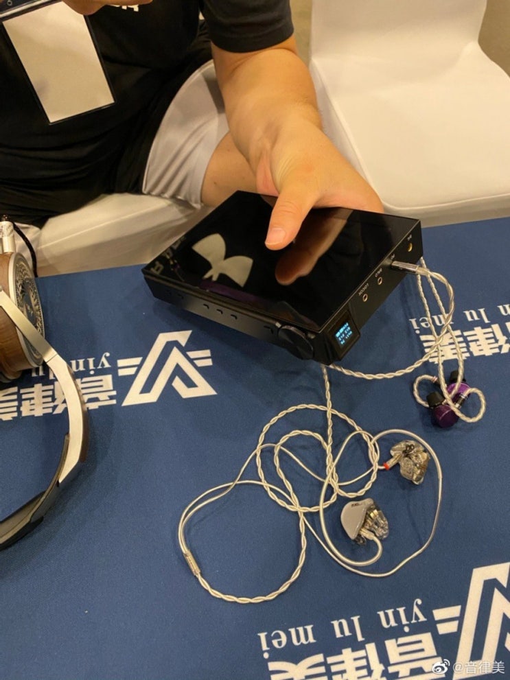  이것은 포터블 DAP인가? YinLvMei W1 Transportable DAP