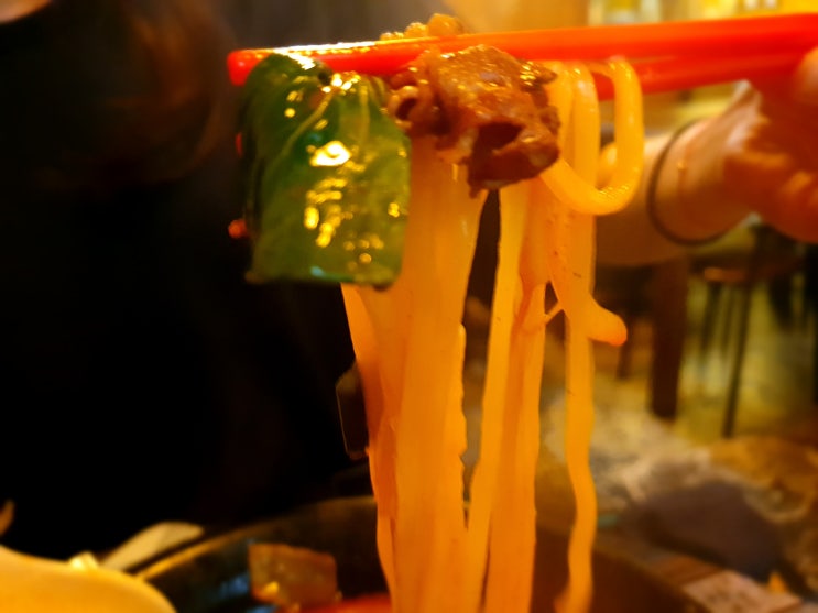  홍대애견동반식당 지하102호 맵찔이도 맛있게 먹을수 있는 짬뽕