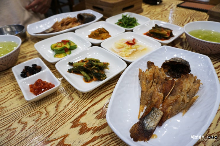  물왕저수지 한정식 <보리굴비마을> 돌솥밥 꼭 추가