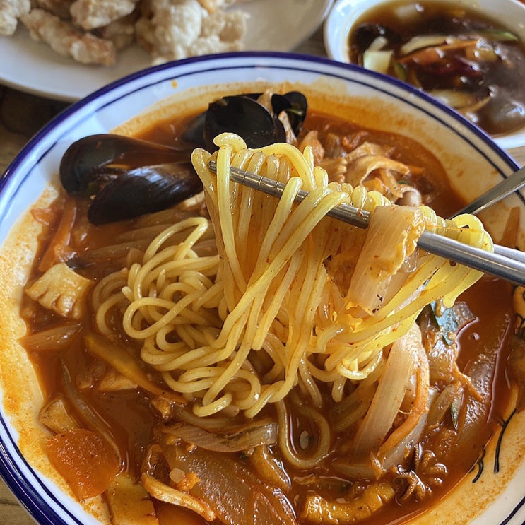  식사동 중국집 [송하루]에서 짬뽕 기깔나게 먹었어요!!