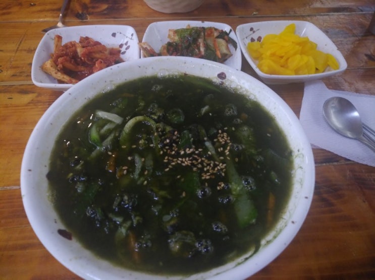  제주 서귀포 마니분식, 푸짐한국수