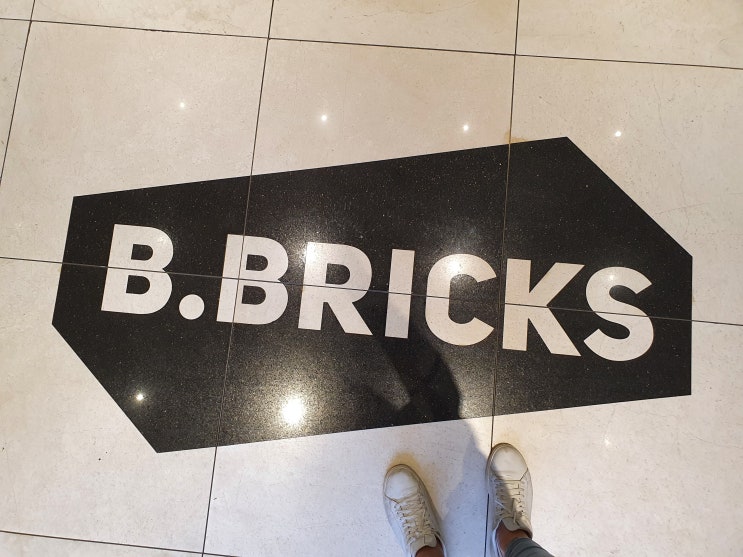 [경기도 이천] B Bricks, 비브릭스 분위기 좋은 대형 테마 카페