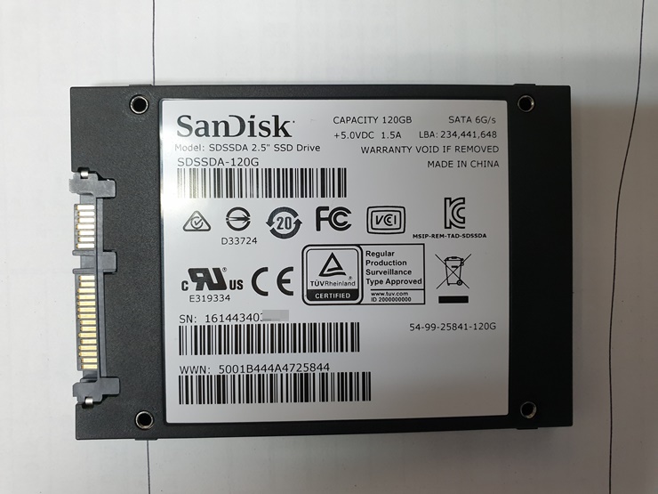 샌디스크 SANDISK SSD인데요 인식이 안되는데 복구가 가능할까요