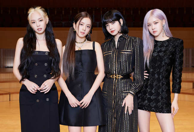 BLACKPINK (블랙핑크) 포토 BLACKPINK (블랙핑크) 포토