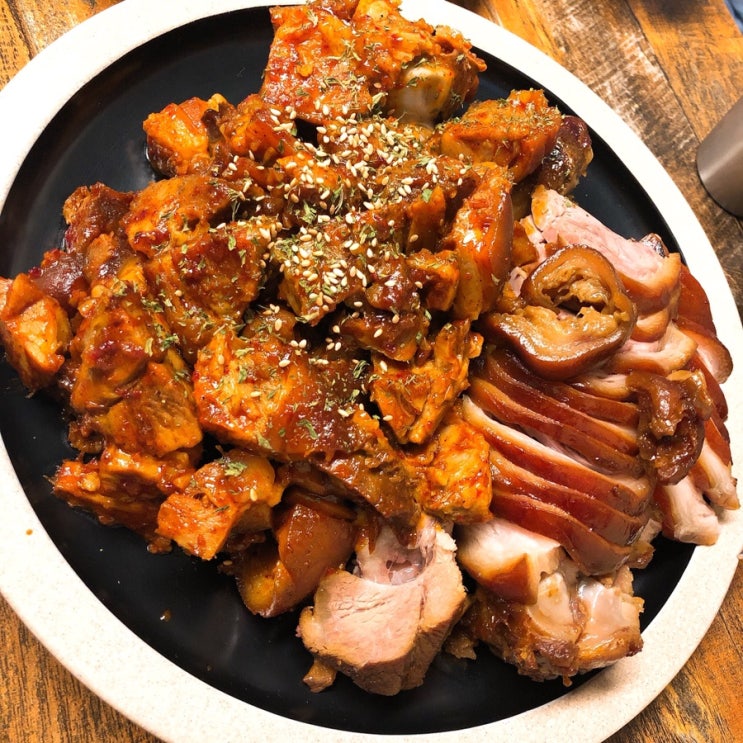  남대문 황금 족발 논현점