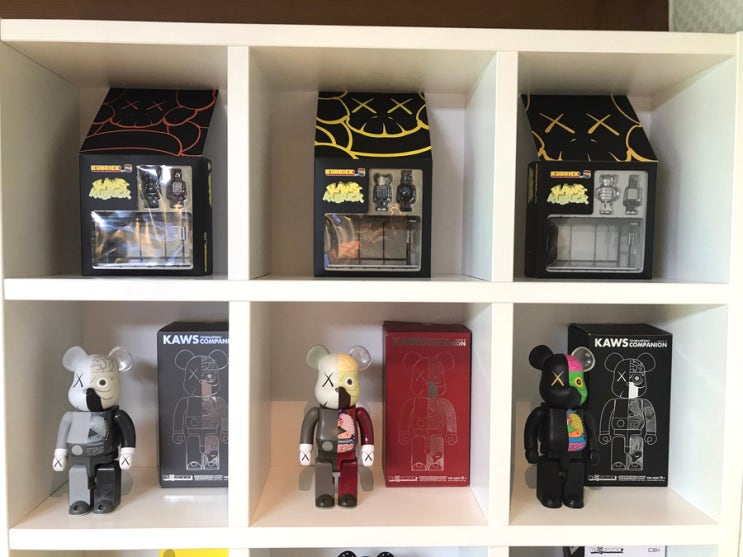 손대니의 KAWS 미니갤러리 오픈. 손대니의 KAWS 미니갤러리 오픈.