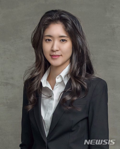 아모레 서민정 약혼…홍라희·이부진 등 삼성家 총출동 아모레 서민정 약혼…홍라희·이부진 등 삼성家 총출동