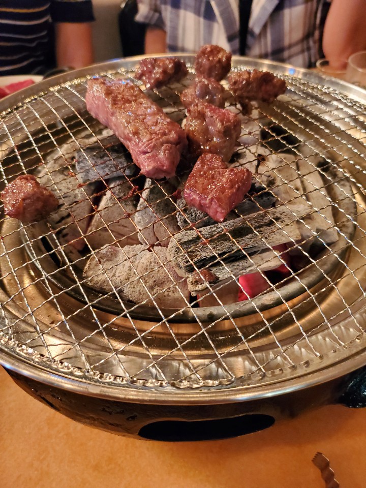  혜화 소고기 무한리필 투뿔소
