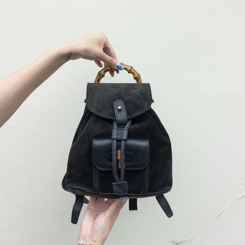 [Sold Out] 빈티지 구찌 스웨이드 뱀부 백팩 'Vintage Gucci Suede Bamboo Backpack'