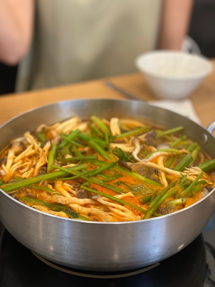  잠실 칼국수, 잠실러가 추천하는 존맛 맛집 신라샤브칼국수