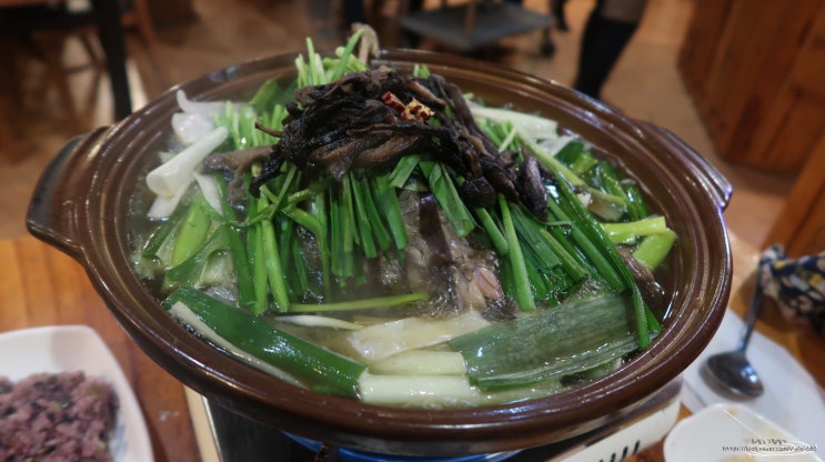  안산 보양식 송토황토마을 능이백숙 먹방 후기