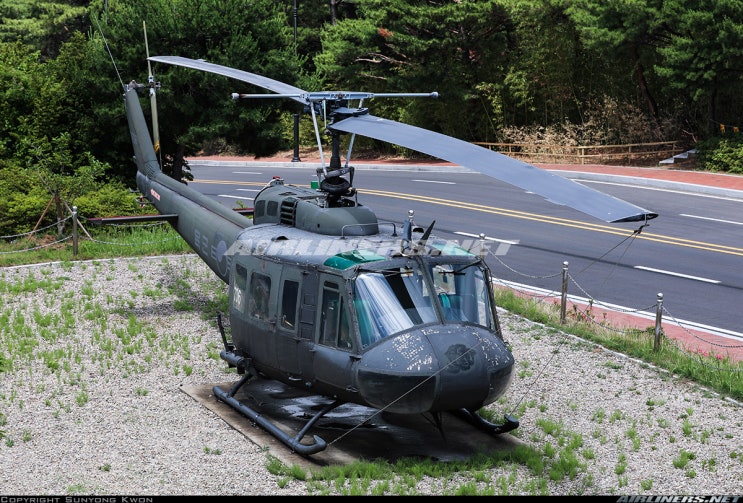  ROK ARMY UH-1H Iroquois 16406