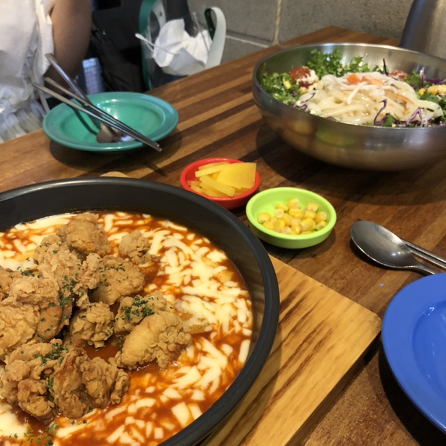  빨봉분식 신메뉴 치킨떡볶이 솔직리뷰