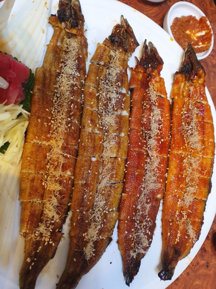 대구 달서구 대곡 맛집 : 남강장어 본점 / 대구 수목원 맛집 / 민물장어구이 맛집 / 장어탕 맛집이네요. 대구 달서구 대곡 맛집 : 남강장어 본점 / 대구 수목원 맛집 / 민물장어구이 맛집 / 장어탕 맛집이네요.