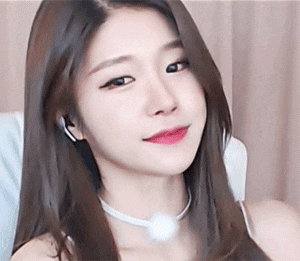  감탄만 나오는 엄청난 몸매 소유녀 BJ세경