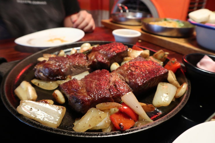  강남역 맛집 - 스테이터 강남역점 : 덕휴랑 가성비 좋은 스테이크 썰고온 후기