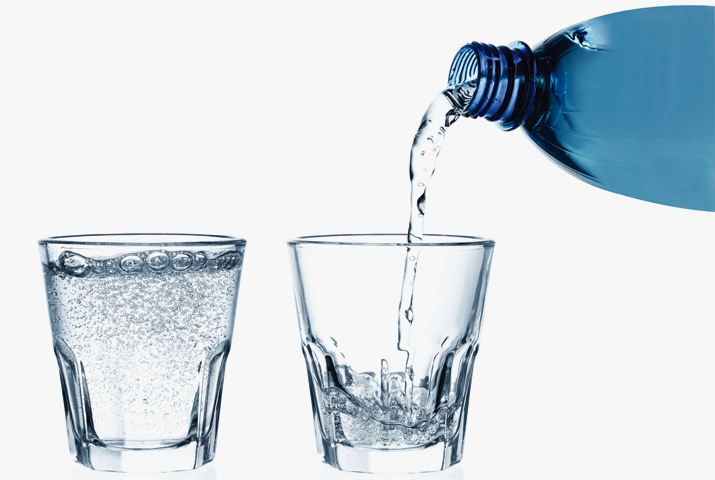탄산수 부작용 효능 물처럼 마시면 안되는 이유