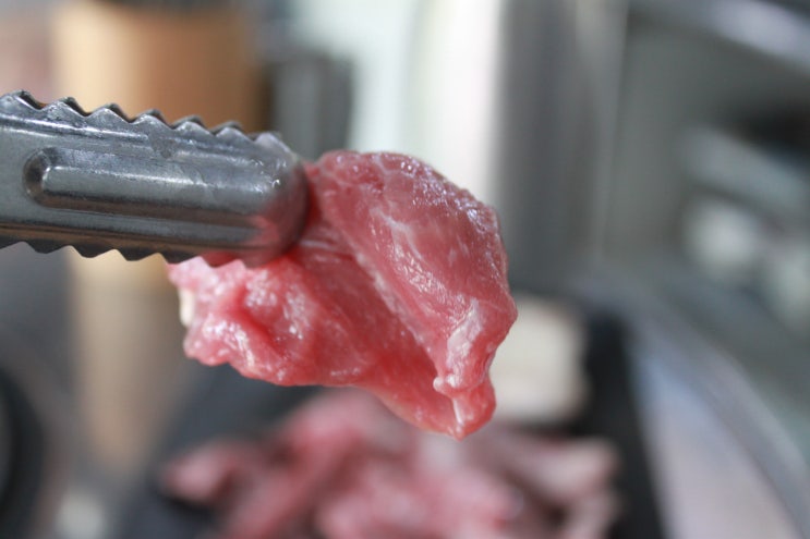  인천동구맛집 송림동뒷고기 국내산생고기전문점