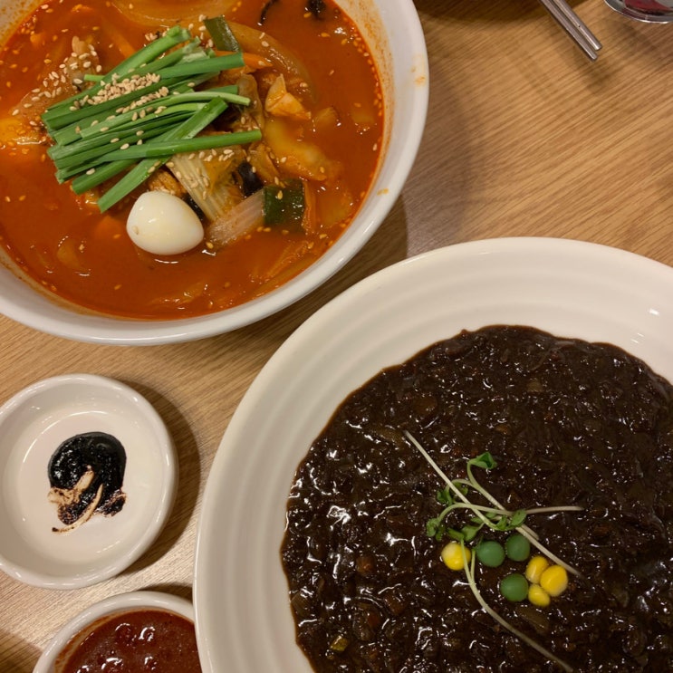 괴정 열라삼신짬뽕 얼큰한 짬뽕 맛 괴정 열라삼신짬뽕 얼큰한 짬뽕 맛