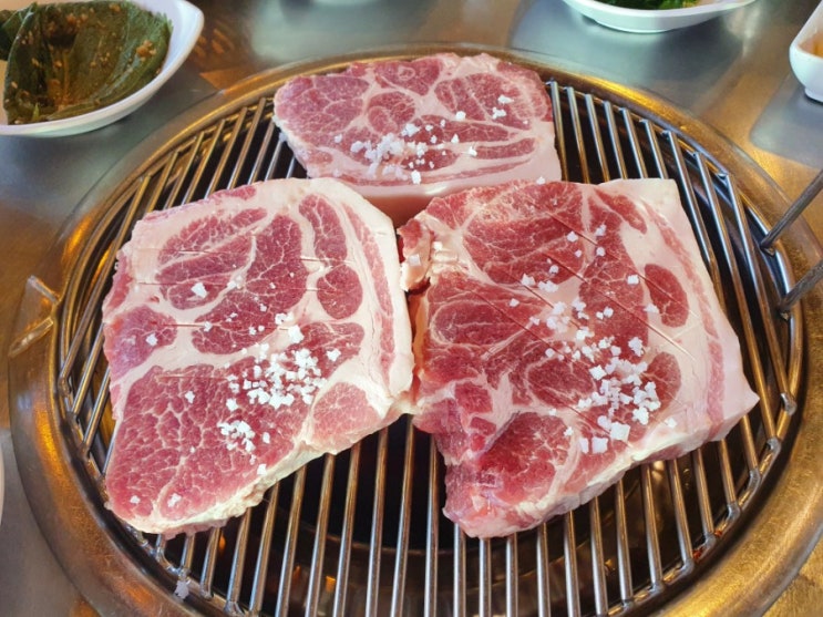 제주도 맛집 여행 : 대향 흑돼지/ 제주 흑돼지 맛집 / 제주 목살 맛집 /김치찌개 맛집 / 현지인 추천 맛집 / 중문 이중섭 거리 맛집