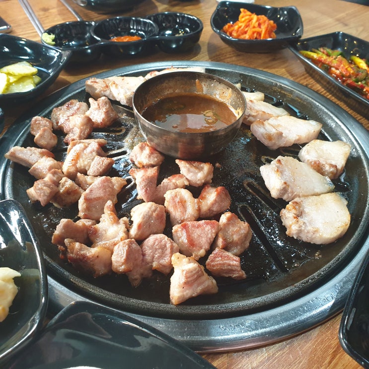  영등포구청역 고깃집, 제주 흑돼지 삼겹살 맛집 돈주는여자 솔직한 후기