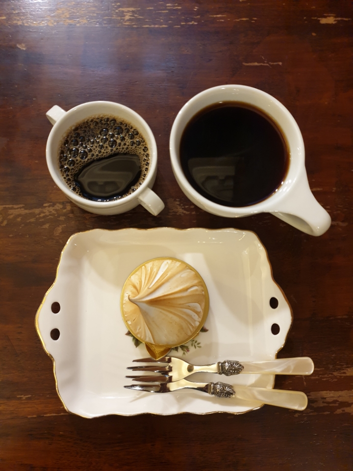  [을지로 맛집] 타임머신 타고 조선시대로 돌아가 마시는 커피 한 잔, '커피한약방'