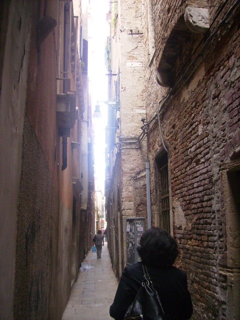 베니스 여행 - 베네치아의 좁은 골목길