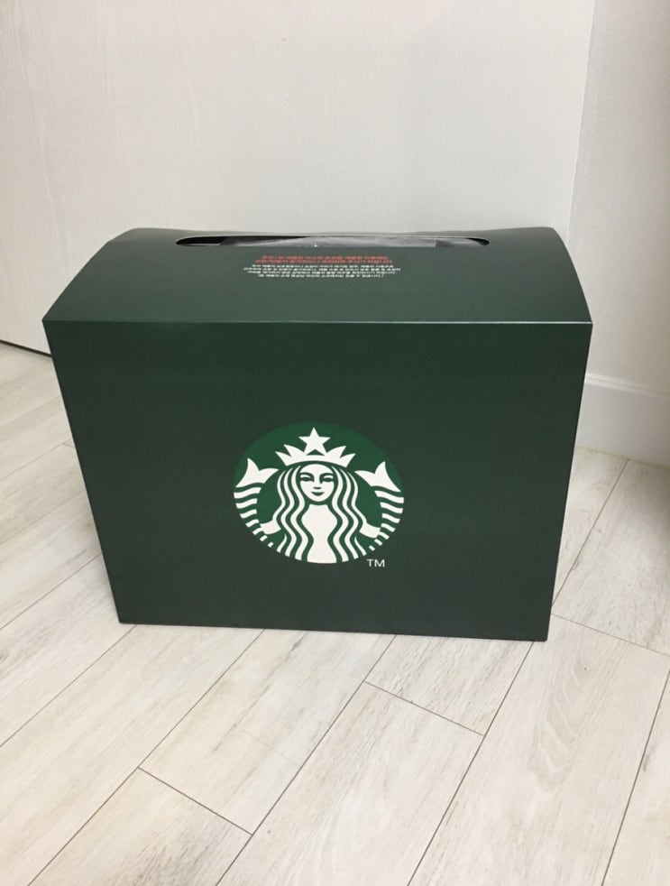  (나름 꿀팁 포함)오! 저...그 핫하다는 스타벅스 썸머레디백 받았어요!!