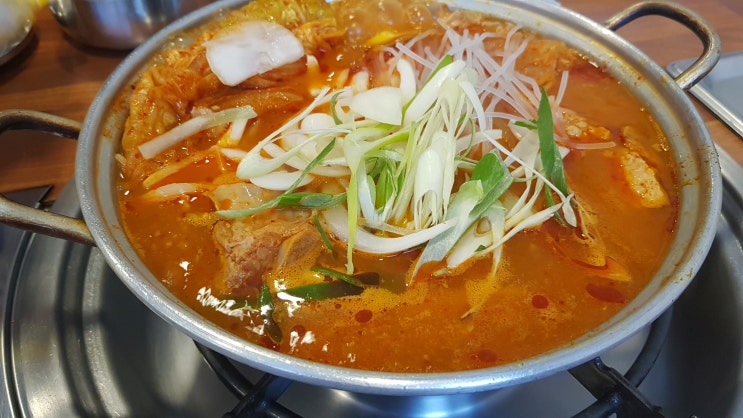  서울 북촌 맛집 집밥이 생각날 땐 김치재 묵은지갈비찜 치즈계란말이