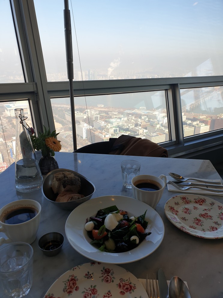 서울브런치카페 전망좋은카페 세상의모든아침