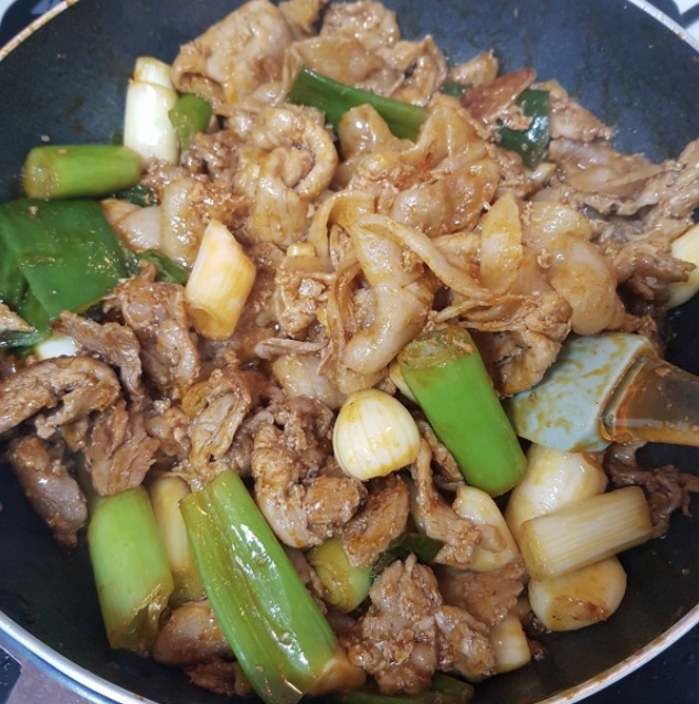  푸주 후지살 저녁에 맛있는 제육볶음 만들어 먹어봐요~