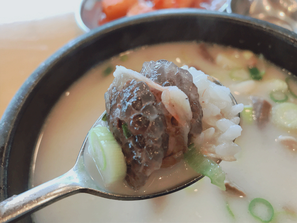  14시간 이상끓인 100% 사골육수 #무봉리순대국 본점 먹방